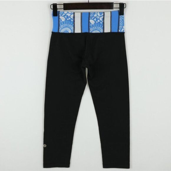 Lululemon Wunder Under Women's Size 2 Black Blue Reversible Capri Leggings - Picture 3 of 6
